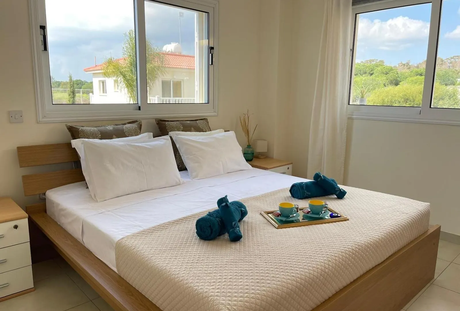 Star Apt In Front Nissi Whit Sea View Agia Napa 0*,  Chipre